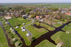 minicamping Van Veen in Wezuperbrug, boerderijcamping iMinicamping Giessenwaard in Zuid-Holland